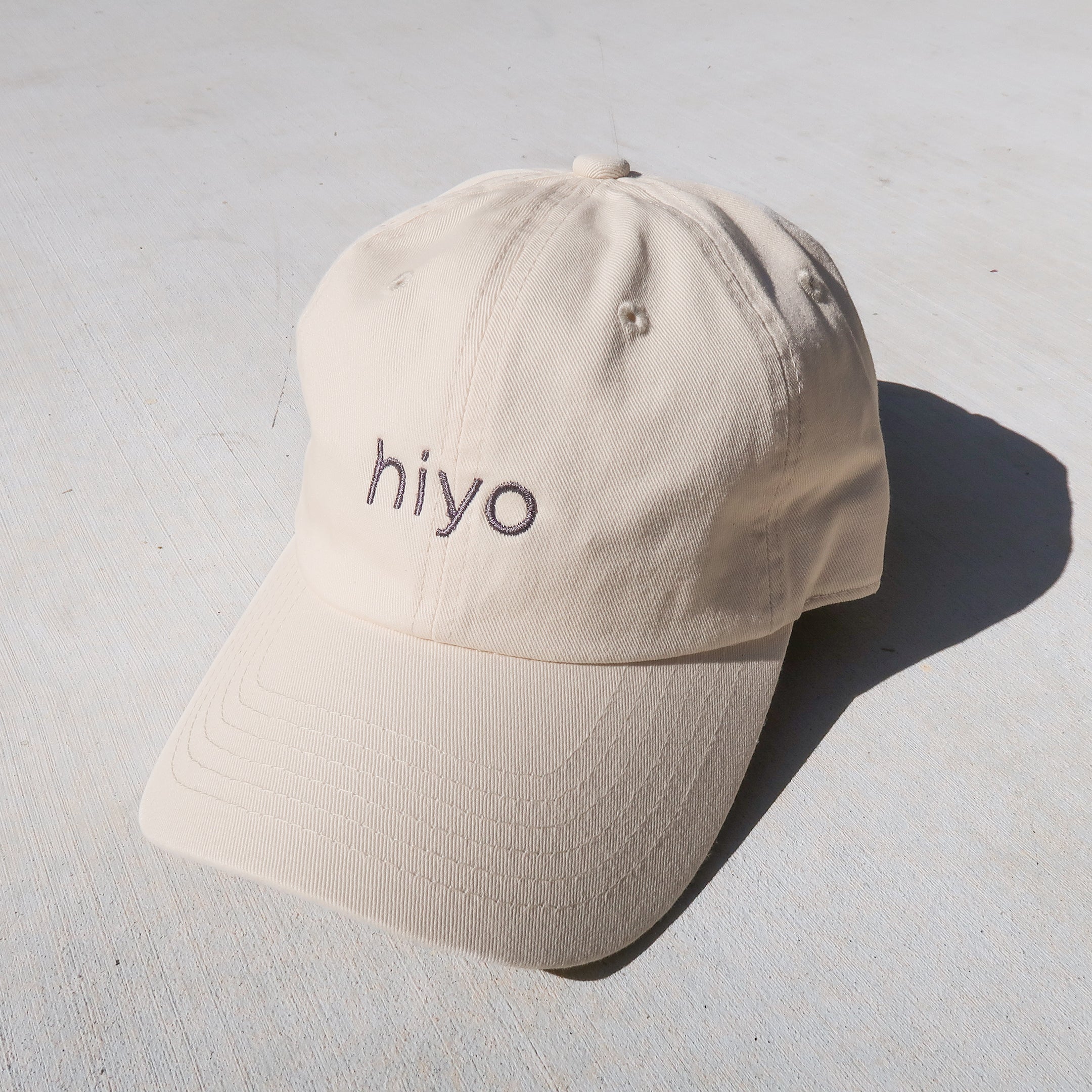 hiyo-dad-hiyo-beige.jpg
