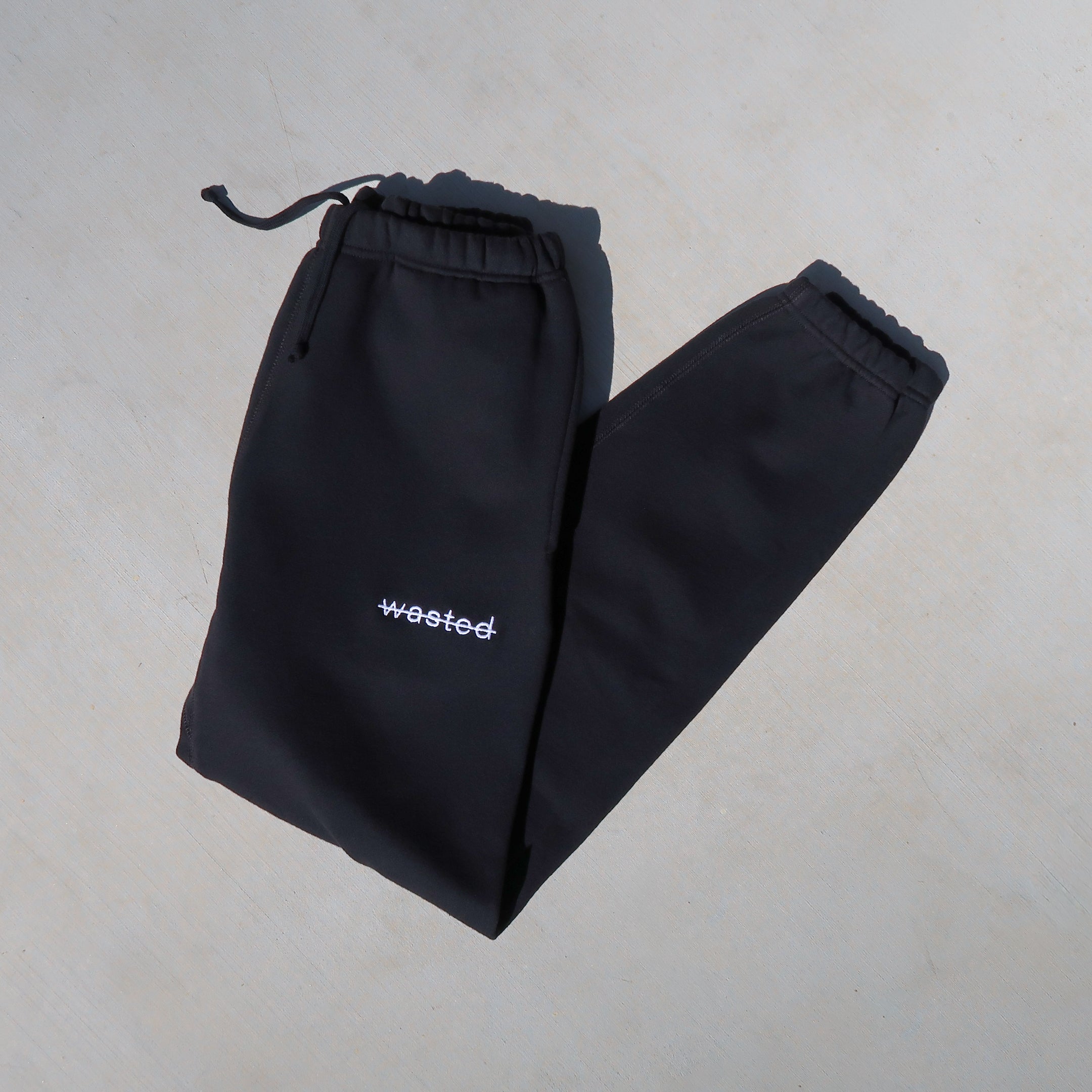 hiyo-neverwasted-sweatpants.jpg